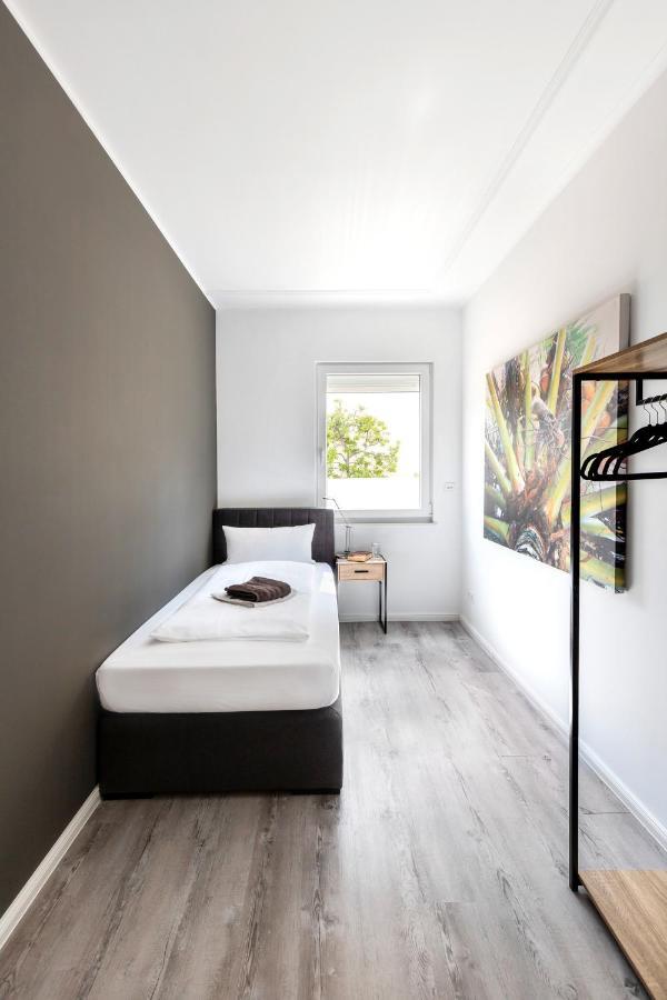 Primera Zimmer Mit Gemeinschaftsbad Singen Ngoại thất bức ảnh