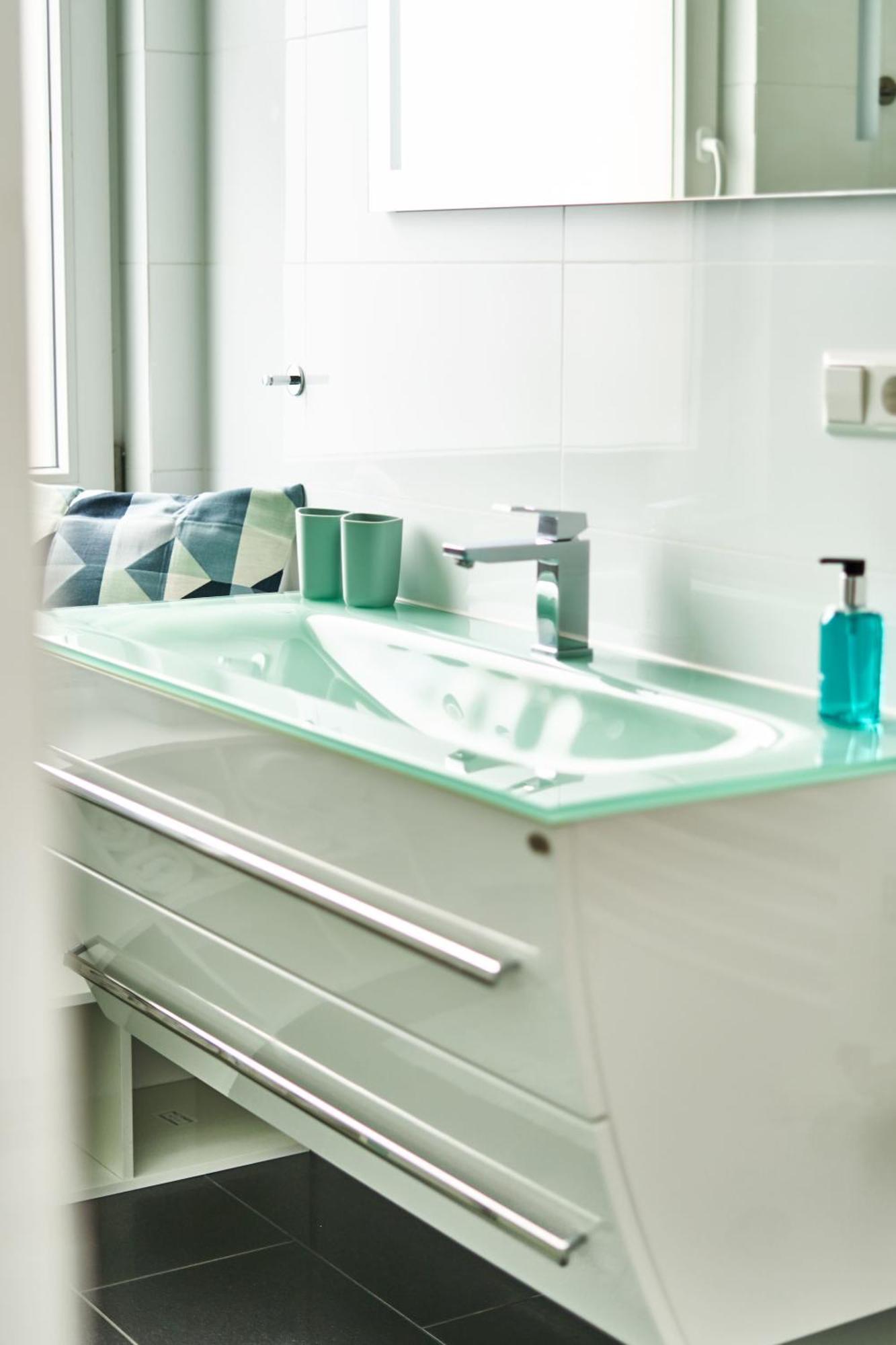Primera Zimmer Mit Gemeinschaftsbad Singen Ngoại thất bức ảnh