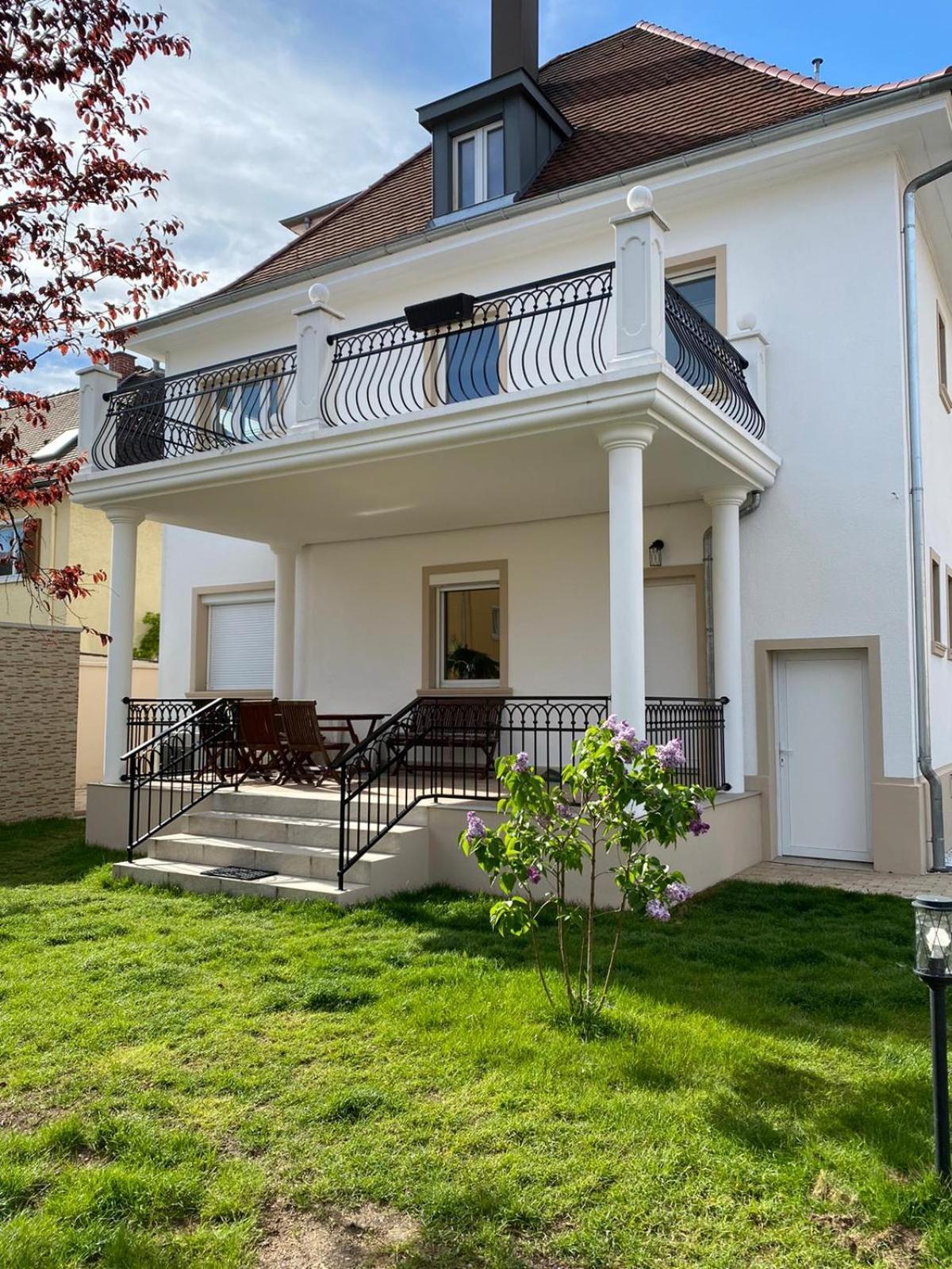 Primera Zimmer Mit Gemeinschaftsbad Singen Ngoại thất bức ảnh