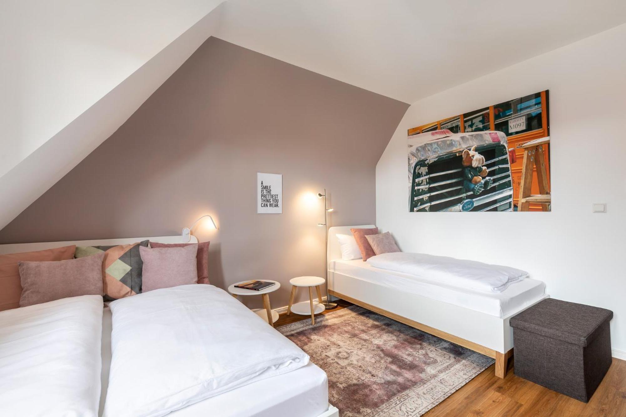 Primera Zimmer Mit Gemeinschaftsbad Singen Ngoại thất bức ảnh