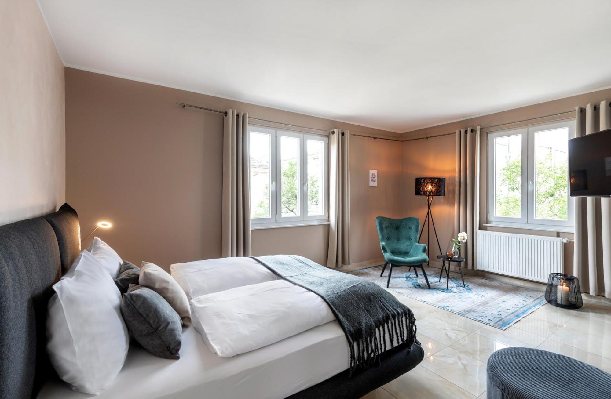 Primera Zimmer Mit Gemeinschaftsbad Singen Ngoại thất bức ảnh